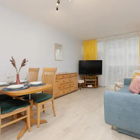 Marszalkowska Saski Garden By Renters Apartamento Varsóvia
